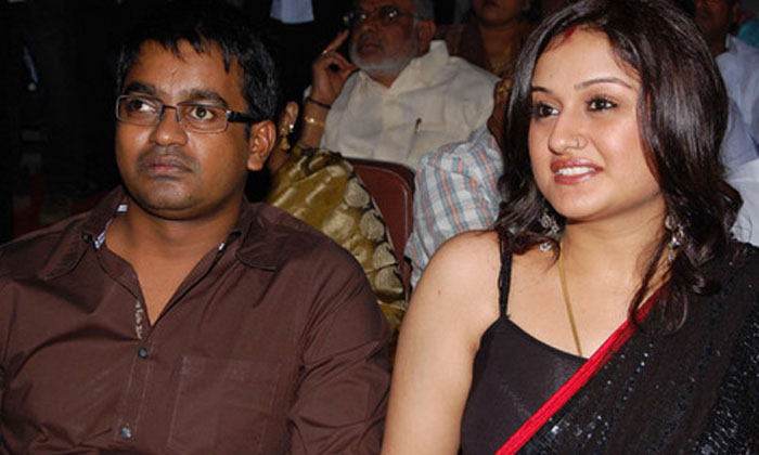  Sonia Agarwal Comments About Her Ex Husband Selva Raghavan Details, Sonia Agarwa-TeluguStop.com