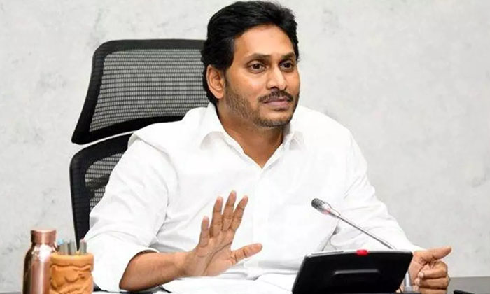  Jagan Confidence Will Get Him Win , Welfare Schemes , Ys Jagan, Ap Politics ,-TeluguStop.com