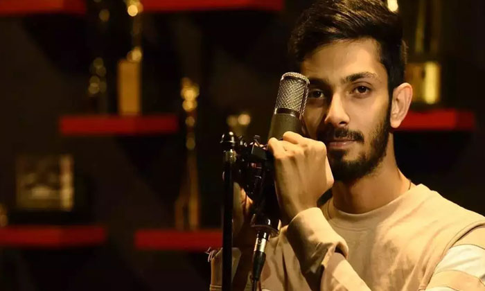  Music Director Anirudh Ravichandran Beats Ar Rehaman In Remuneration, Ar Rehaman-TeluguStop.com