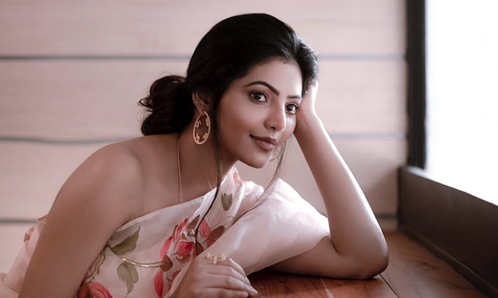  Athulyaa Ravi Comments Dating And Releationships Now A Days-TeluguStop.com