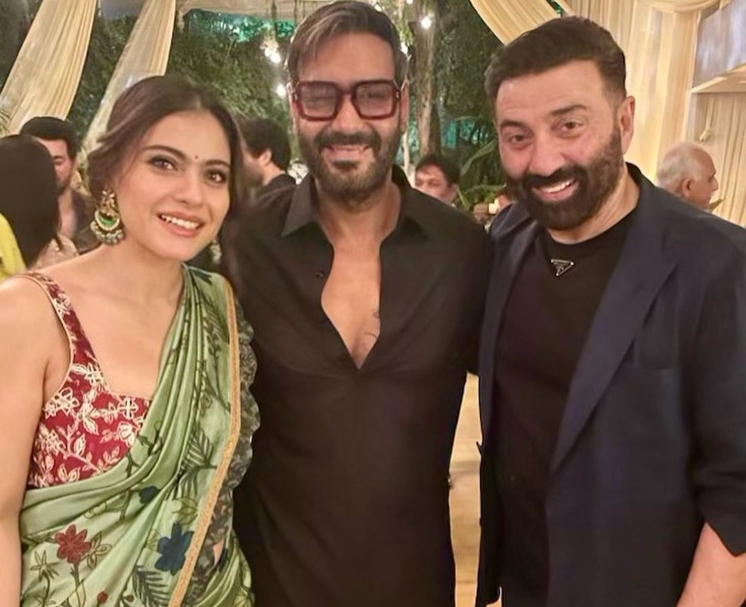  Yug Devgan’s Photography: Kajol, Ajay Devgn, And Sunny Deol’s Memora-TeluguStop.com