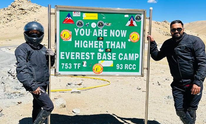 He Is Only Three Years Old But He Has Climbed A Mountain Higher Than Everest Th He Is Only Three Years Old But He Has Climbed A Mountain Higher Than Everest Th-TeluguStop.com