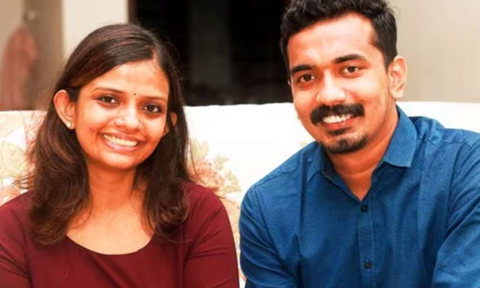  Upsc Young Couple Success Story Detils Here Goes Viral In Social Media Details H-TeluguStop.com