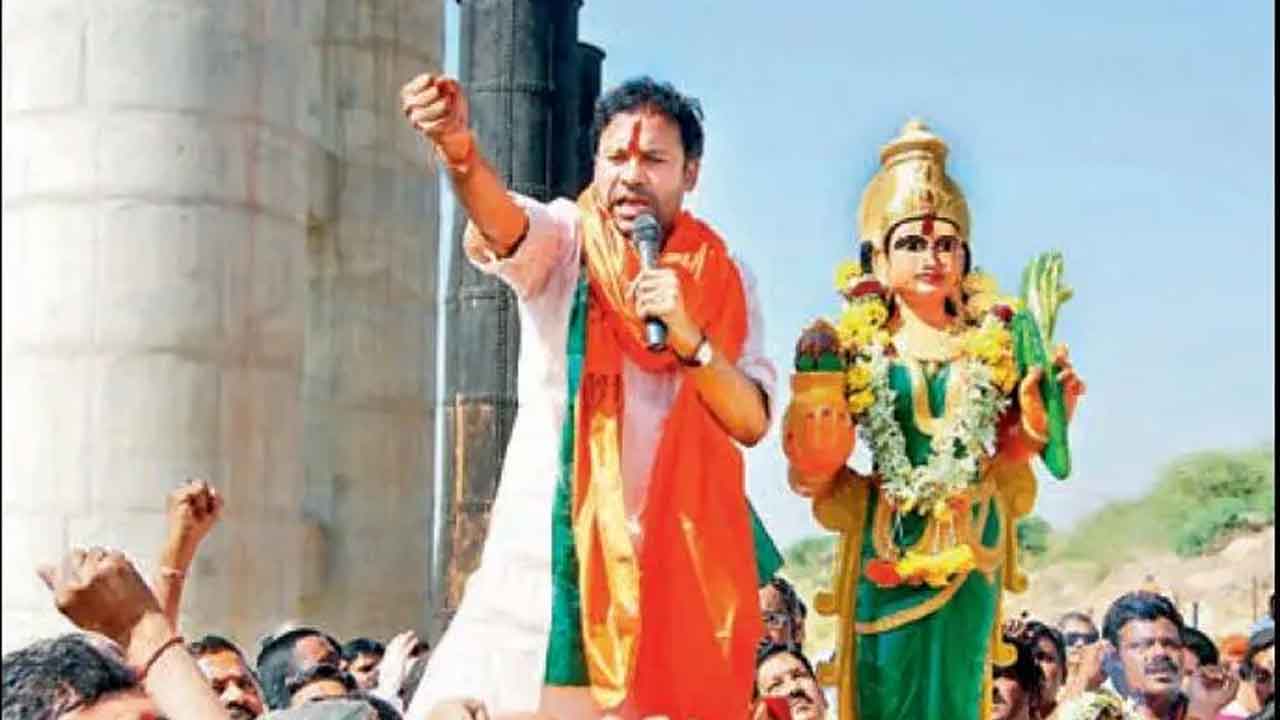 Hyderabad : Bjp Undertakes 24-hr Hunger Protest Over Unemployment Hyderabad : Bjp Undertakes 24-hr Hunger Protest Over Unemployment-TeluguStop.com