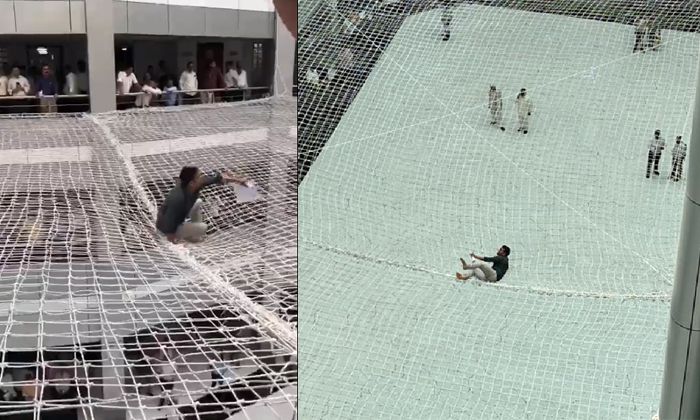 Man Jumps Off From Mantralaya Building In Mumbai Saved Video Viral Details, Mant Man Jumps Off From Mantralaya Building In Mumbai Saved Video Viral Details, Mant-TeluguStop.com