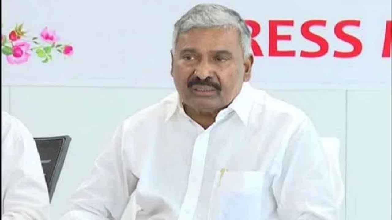  Chandrababu Involved In Multiple Scams : Ysrcp Ministers-TeluguStop.com