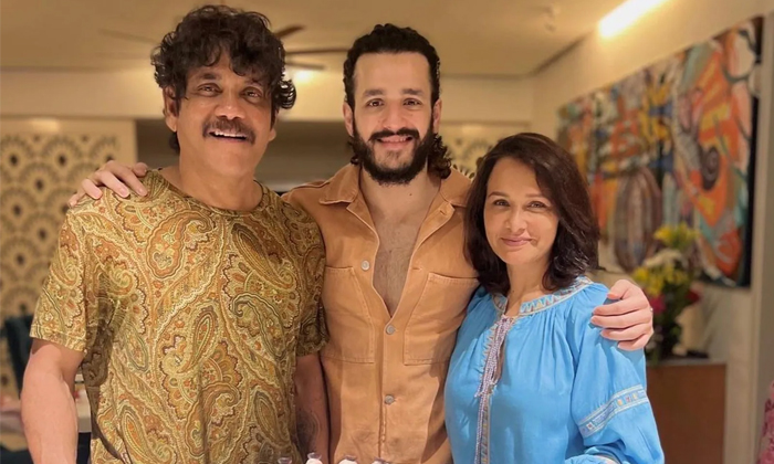 Telugu Akkineni Akhil, Akkineni, Amala, Divvorce, Gossips, Nagarjuna, Nagarjuna