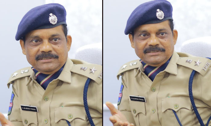  Ganesh Navratri Celebrations Heavy Police Presence: Sp , Sp Rajendra Prasad ,-TeluguStop.com