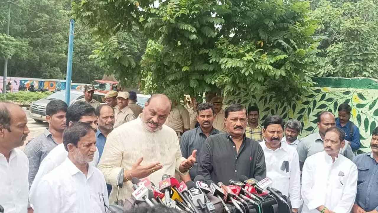  Andhra Pradesh : Tdp, Janasena Leaders Meet Ap Governor-TeluguStop.com