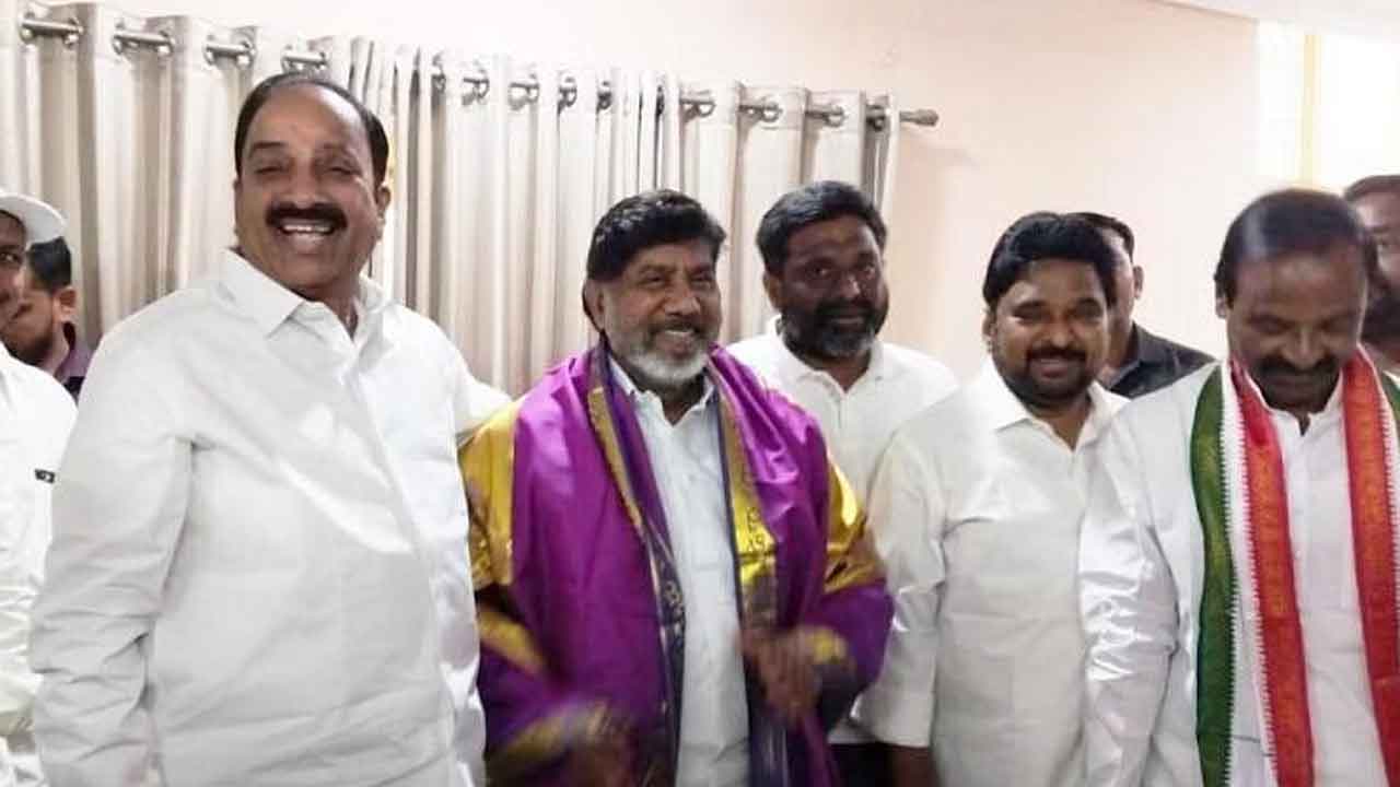  Telangana : Thummala To Join Congress Tomorrow In Delhi-TeluguStop.com