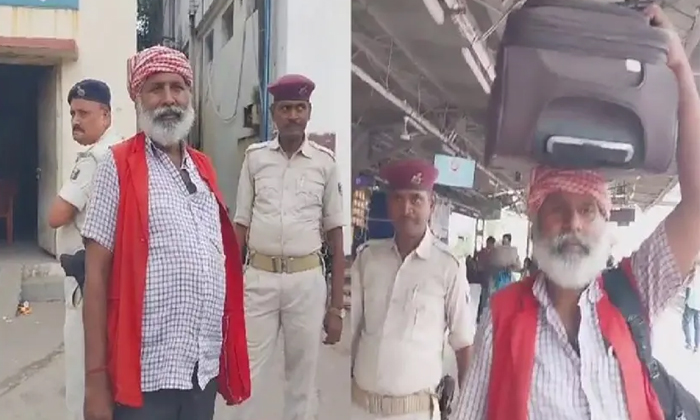 Telugu Bodyguards, Bomb, Dharmnath Yadav, Dharmnathyadav, Pakistan, Patna Railwa