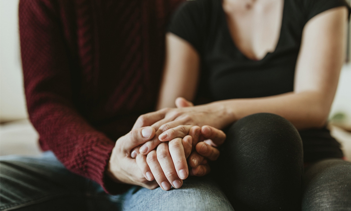 Woman Dumps Labourer Hubby To Elope With Principal After Becoming Teacher Detail Woman Dumps Labourer Hubby To Elope With Principal After Becoming Teacher Detail-TeluguStop.com