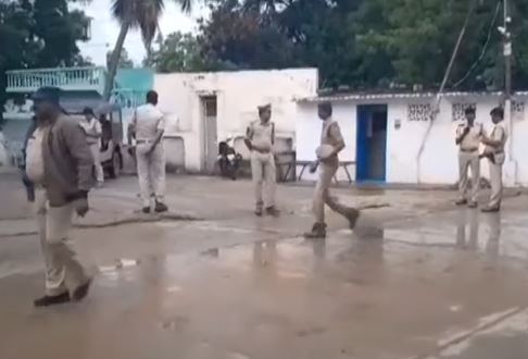  High Tension In Tadipatri Of Anantapur District-TeluguStop.com