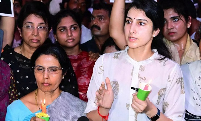  New Troubles To Bhuvaneswari And Brahmani Details Here Goes Viral In Social Medi-TeluguStop.com