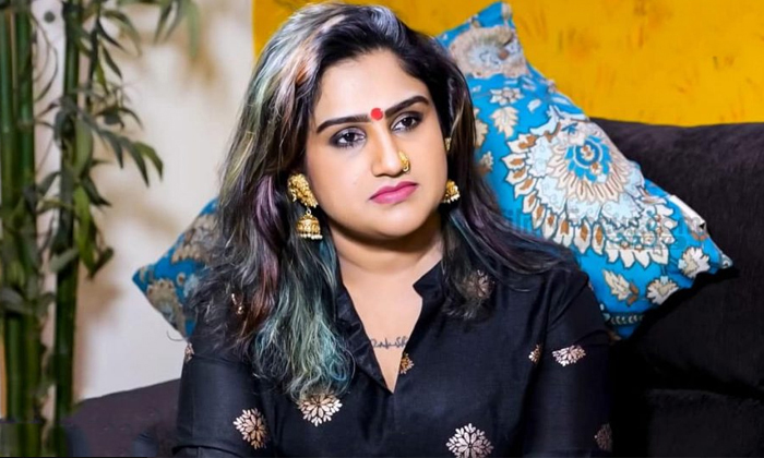  Vanitha Vijay Kumar Rare Disease Claustrophobiadetails Inside-TeluguStop.com