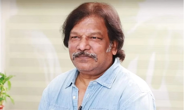 Telugu Gunasekhar, Krishna Vamsi, Fade Directors, Khadgam, Krishna Vamshi, Okkad