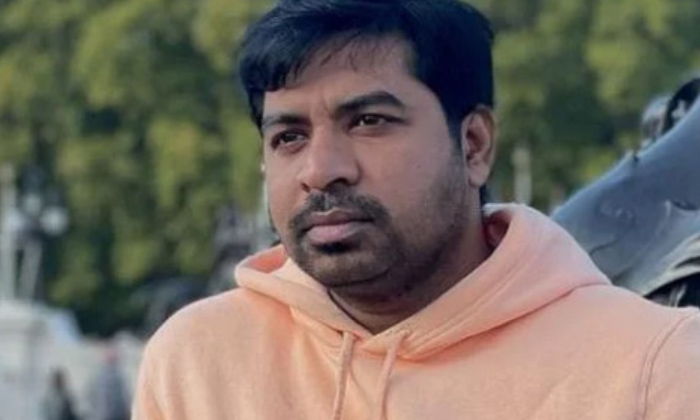 Abhinav Gomatham Clarity About Issue With Kalpika Ganesh Details Here Goes Vira Abhinav Gomatham Clarity About Issue With Kalpika Ganesh Details Here Goes Vira-TeluguStop.com