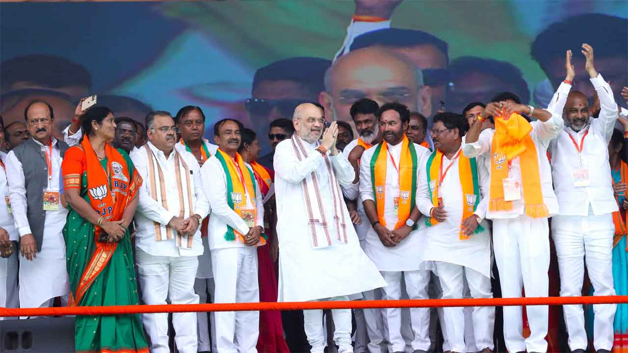  Kcr Not Prioritized The Welfare Of The Farmers, Dalits, And Tribals : Amit Shah-TeluguStop.com
