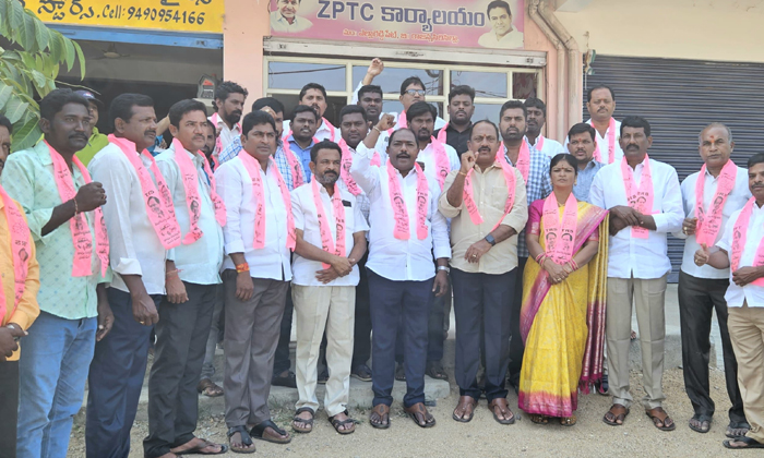  Anti Farmers Revanth Reddy - Zptc Members Cheeti Lakshmana Rao , Zptc Members ,-TeluguStop.com