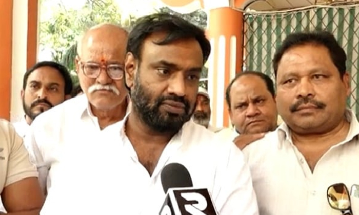  Bjp Hopes On Migrant Leaders! These Tickets Are For Them , Telangana Elections,-TeluguStop.com