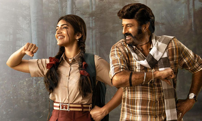 Telugu Anil Ravipudi, Balakrishna, Kajal Agarwal, Srileela, Tollywood-Movie