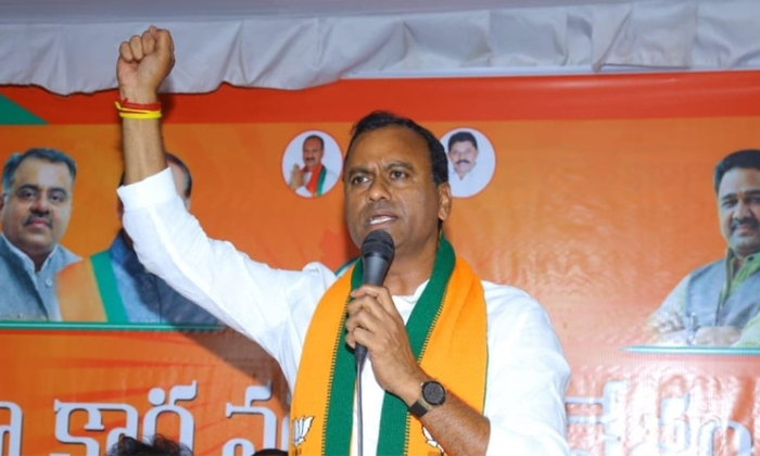 Telugu Brs, Congress, Komatirajagopal, Rahul Gandhi, Rajagopal Reddy, Telangana-