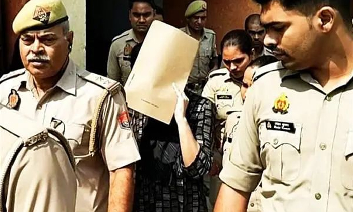 British Wife Who Killed Nri's Husband Up Court Sentenced To Death, Murder, Husba British Wife Who Killed Nri's Husband Up Court Sentenced To Death, Murder, Husba-TeluguStop.com