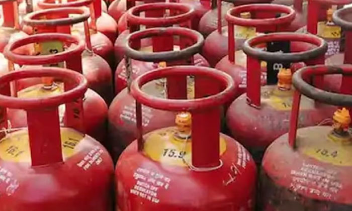 Telugu Brs Manifesto, Brs, Cm Kcr, Congress, Lpg Cylinder, Rythu Bandhu, Ts-Telu