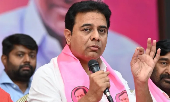  Ktr Kavita Who Slipped The Word About The Bc Details, Bjp, Kcr, Ktr, Kavitha, Am-TeluguStop.com