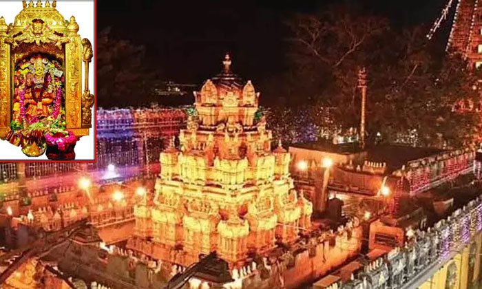  Dasara Sharannavaratri Celebrations Started In This Shrine , Kanakadurgamma D-TeluguStop.com