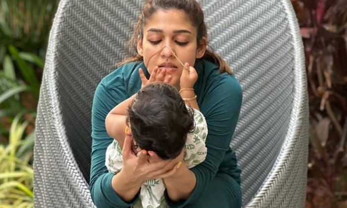  Nayanatara Shares Cute Video With Her Son Uyir, Nayanatara, Vignesh Shivan, Uyir-TeluguStop.com