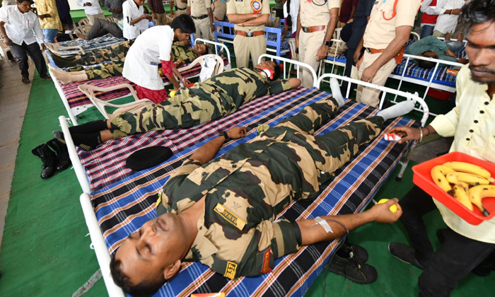  Once A Blood Donor In Times Of Need, Always A Life Donor , Blood Donor, District-TeluguStop.com
