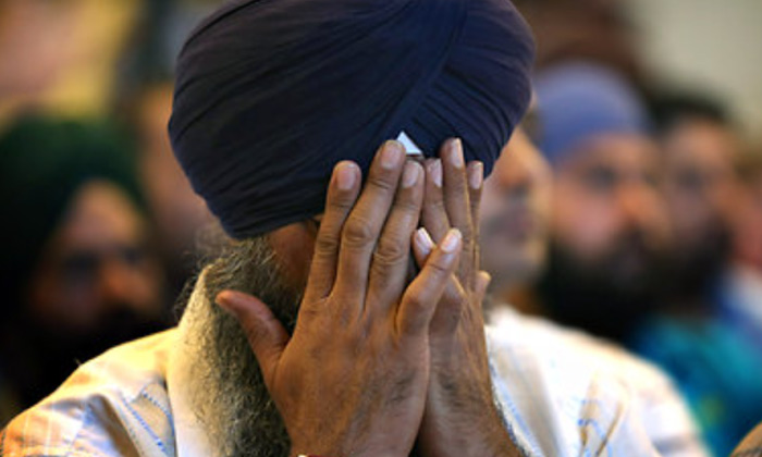  New York City: Sikh Teen In Us Punched For Wearing Turban ,sikh Man,sikh,new Yo-TeluguStop.com