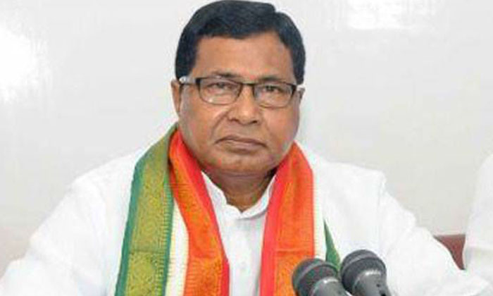  That's It In Congress All Are Cm Candidates , Telangana Congress, Bjp, Brs, Con-TeluguStop.com