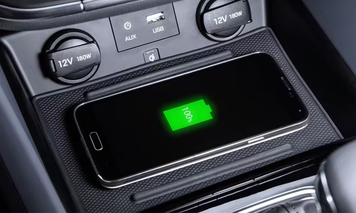  These Cars With Wireless Phone Charging Under Ten Lakhs Details, Cars ,wireless-TeluguStop.com