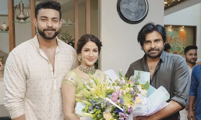  Is Chiranjeevi, Pawan Kalyan, Ram Charan Attending For Varu Tej Lavanya Tripathi-TeluguStop.com