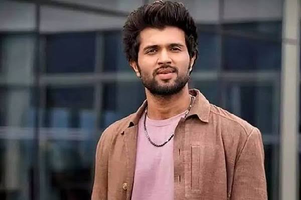  Vijay Deverakonda And Rahul Sankrityan Join Forces After 5-year Hiatus-TeluguStop.com