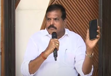  Minister Botsa Fire On Tdp Leaders-TeluguStop.com