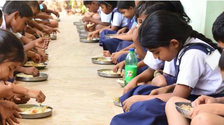  Breakfast Scheme In Government Schools In Telangana-TeluguStop.com