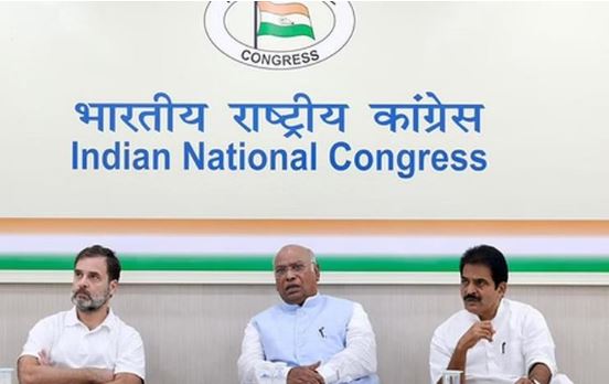  Congress Screening Committee Meeting In Delhi War Room..!!-TeluguStop.com