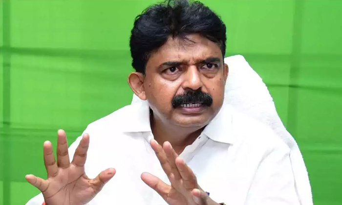  Ex Minister Perni Nani Fires On Nara Lokesh And Pawan Kalyan, Perni Nani , Nara-TeluguStop.com