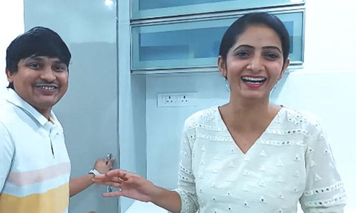  Jabardast Rakesh Comments Goes Viral In Social Media Details Here , Jabardasth S-TeluguStop.com