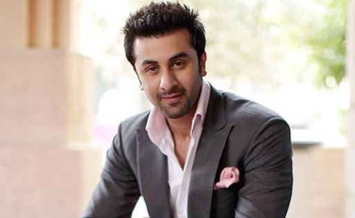  Ed Summons To Bollywood Hero Ranbir Kapoor-TeluguStop.com