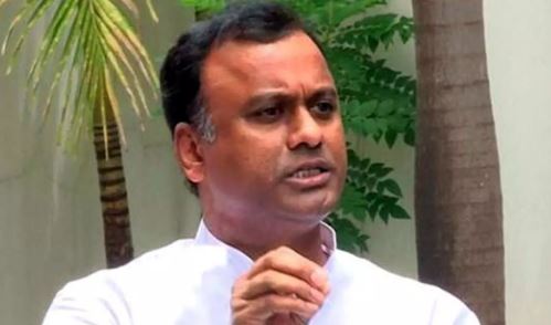  The Fight Against Kcr Will Not Stop..: Komatireddy Rajagopal Reddy-TeluguStop.com