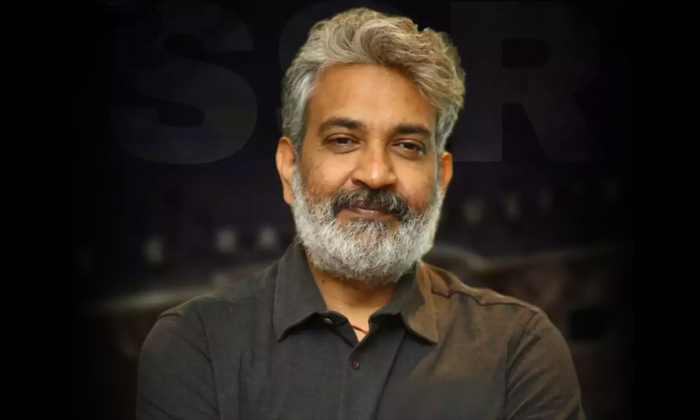  Learn From Rajamouli Netizens Fires On Hero Vijay Devarakonda Details, Rajmouli,-TeluguStop.com