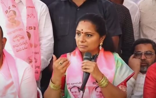  What Will Rahul Gandhi Say When He Comes To The State..: Mlc Kavita-TeluguStop.com