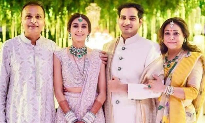 Telugu Ananth Ambani, Arjun Kothari, Mukesh Ambani, Neena Kothari, Neetha Ambani