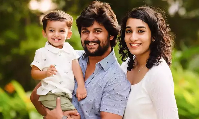 Telugu Anjanaa, Nani, Nani Stopped, Tollywood-Movie