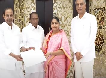 Narsapur Brs Mla Candidate Sunitha Lakshmareddy Narsapur Brs Mla Candidate Sunitha Lakshmareddy-TeluguStop.com