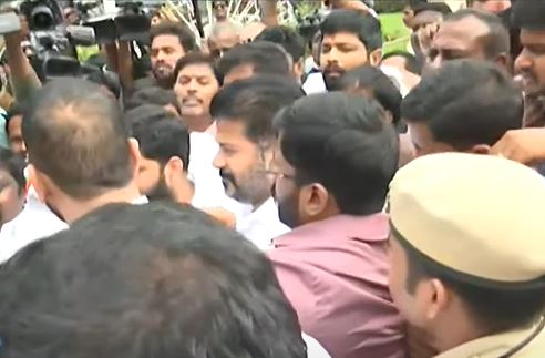  Tension At Hyderabad Gun Park-TeluguStop.com